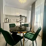 Mamaia Nord Pe Plaja * Navodari